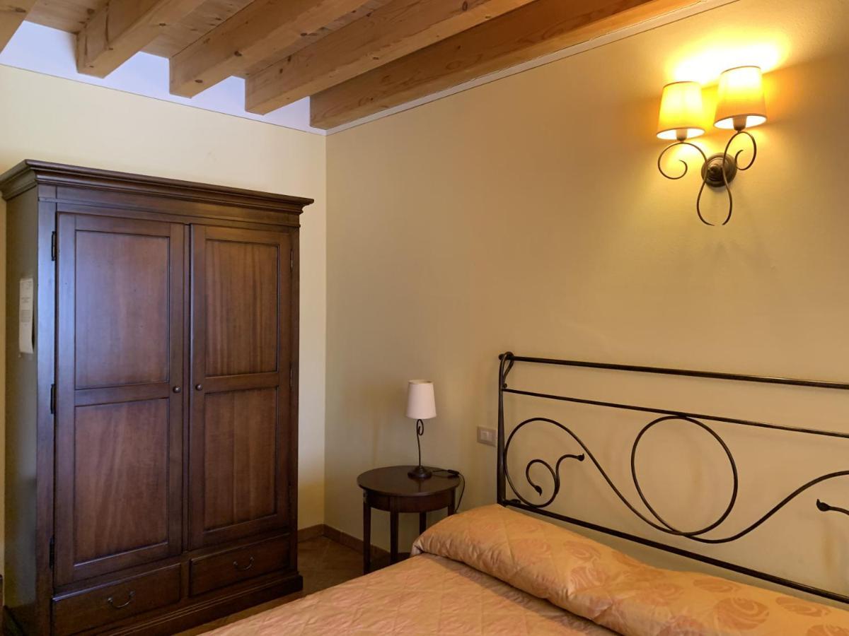 Seiterre Agriturismo Tenuta San Leone Valeggio sul Mincio Extérieur photo